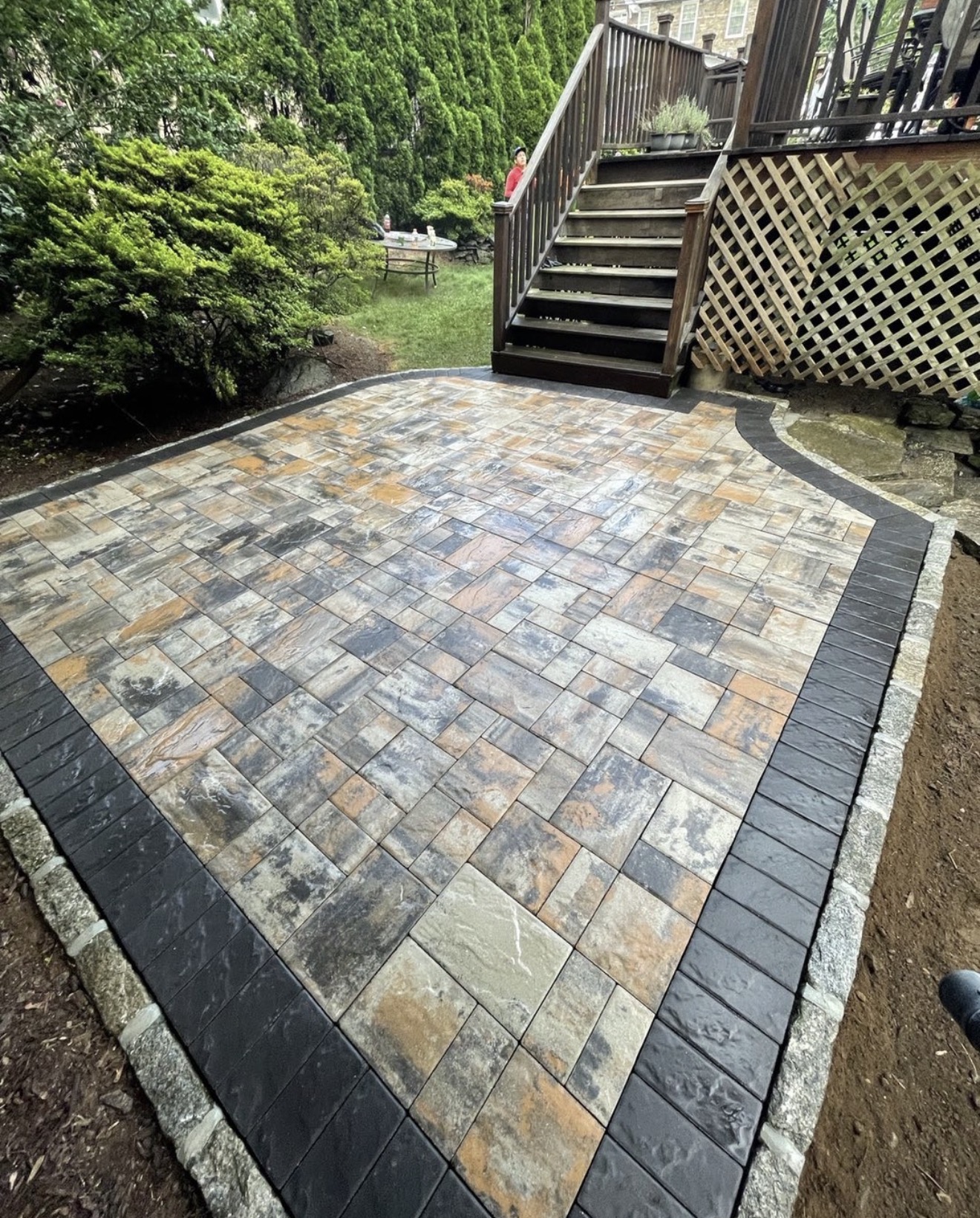 Multi-tone Paver Patio